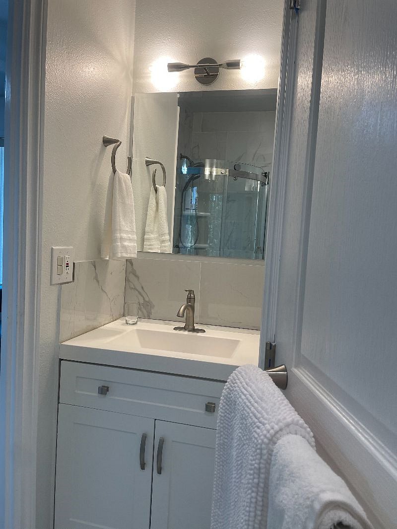 Furnished Finder property 461382_1 photo 13