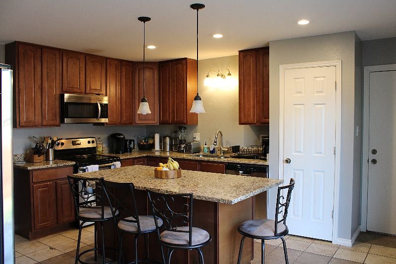 Furnished Finder property 461412_1 photo 7