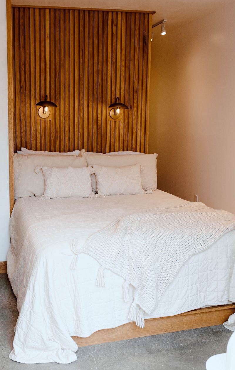 Furnished Finder property 461414_1 photo 2