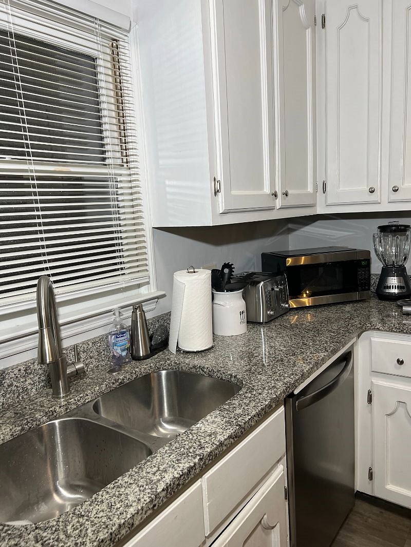 Furnished Finder property 461461_1 photo 24