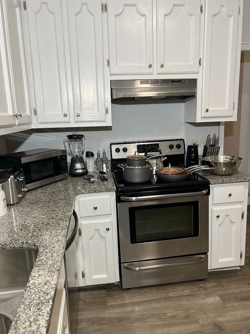 Furnished Finder property 461461_1 photo 25