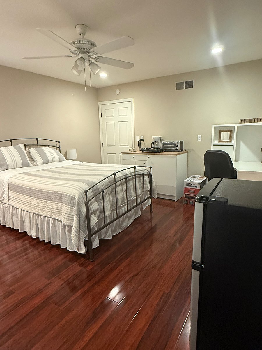 Furnished Finder property 461513_1 photo 13