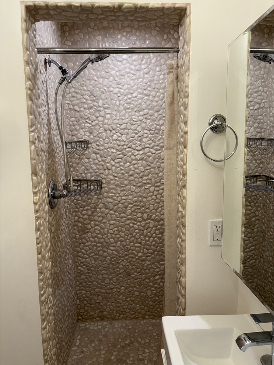 Furnished Finder property 461516_1 photo 12