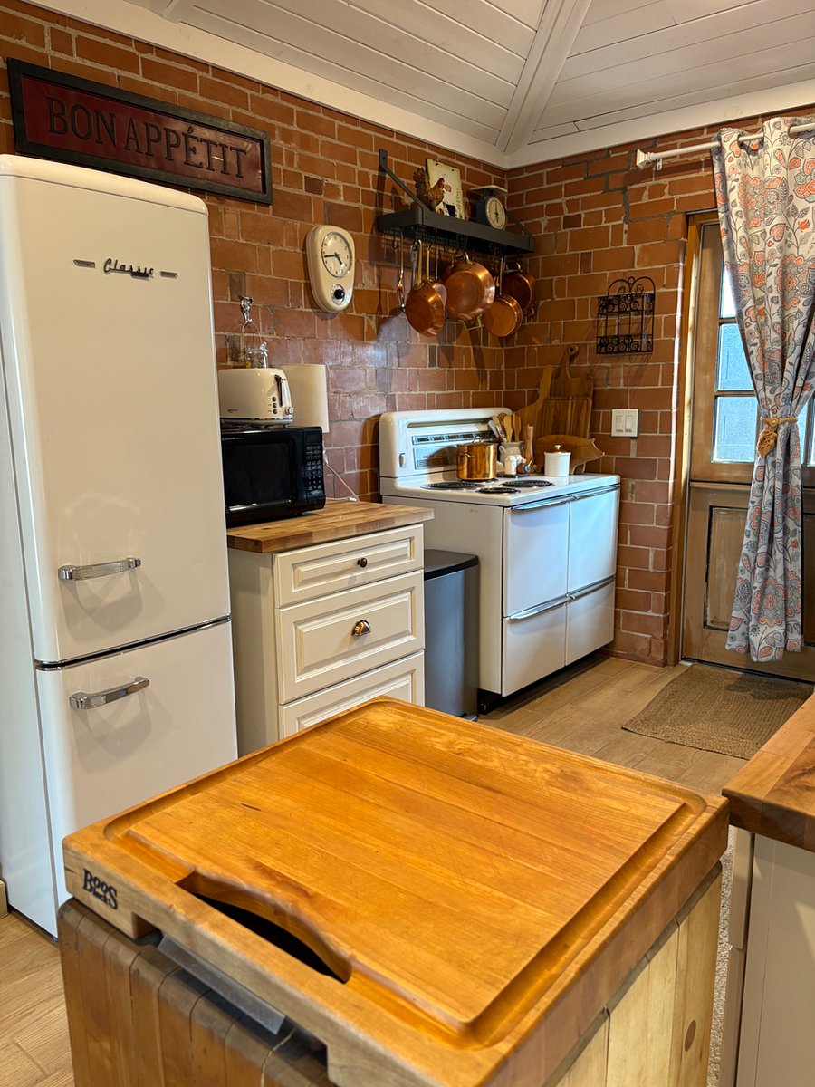 Furnished Finder property 461516_1 photo 42