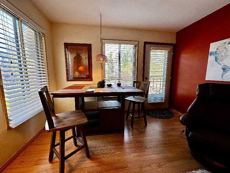 Furnished Finder property 461559_1 photo 3