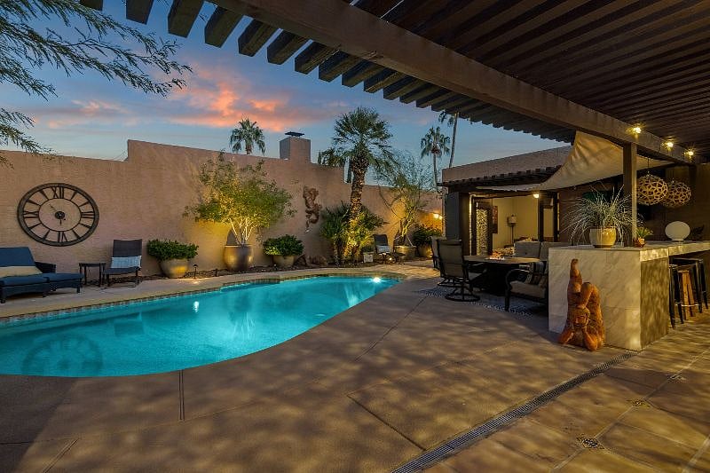 Furnished Finder property 461565_1 photo 3