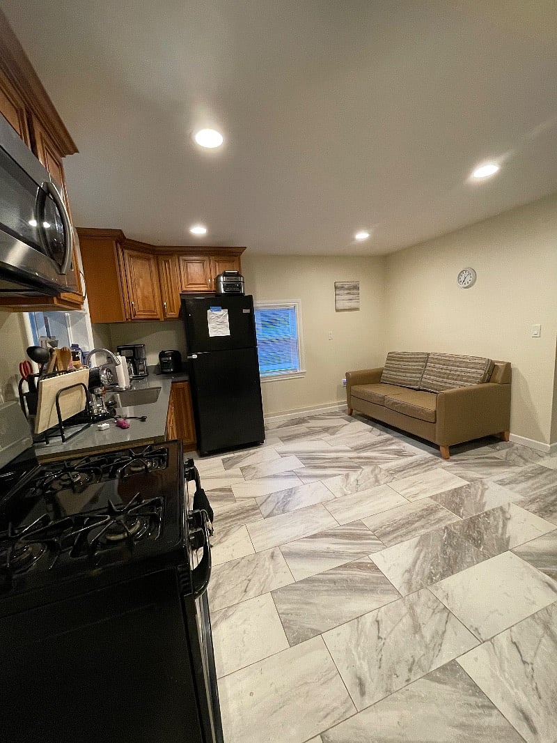 Furnished Finder property 461570_3 photo 5