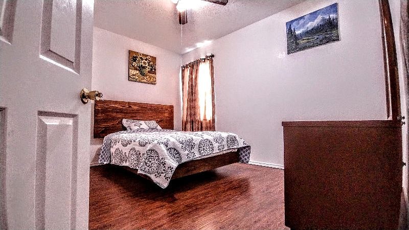 Furnished Finder property 461595_1 photo 9