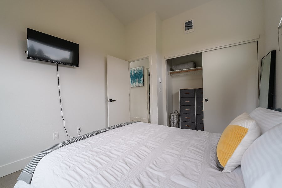 Furnished Finder property 461726_1 photo 7