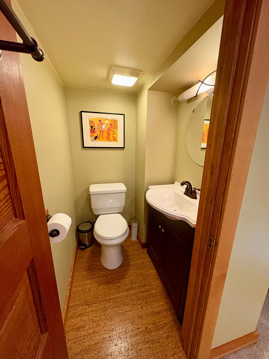 Furnished Finder property 461759_1 photo 12