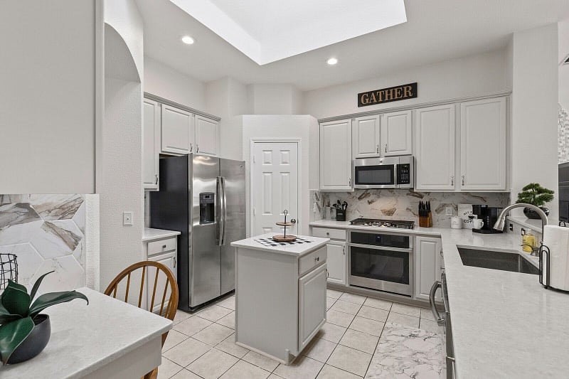 Furnished Finder property 461795_1 photo 8