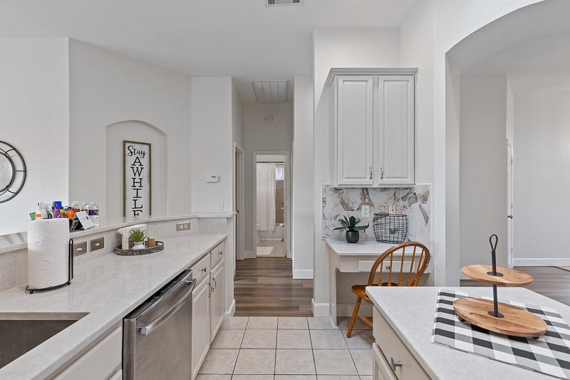 Furnished Finder property 461795_1 photo 9