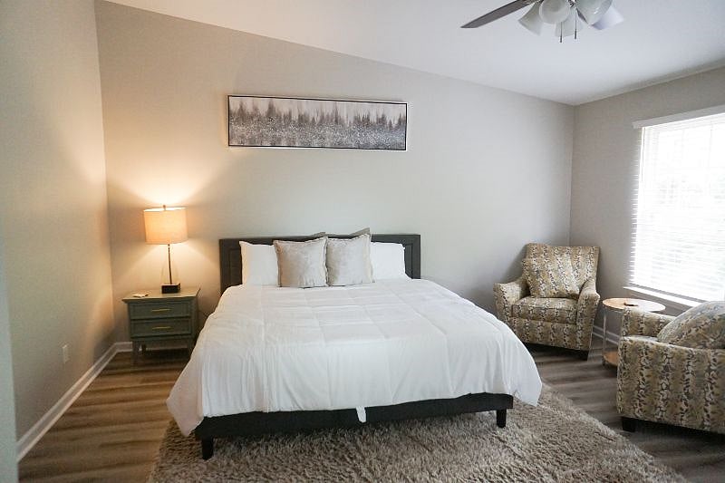 Furnished Finder property 461798_1 photo 14