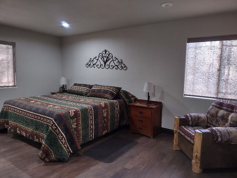 Furnished Finder property 461806_1 photo 3