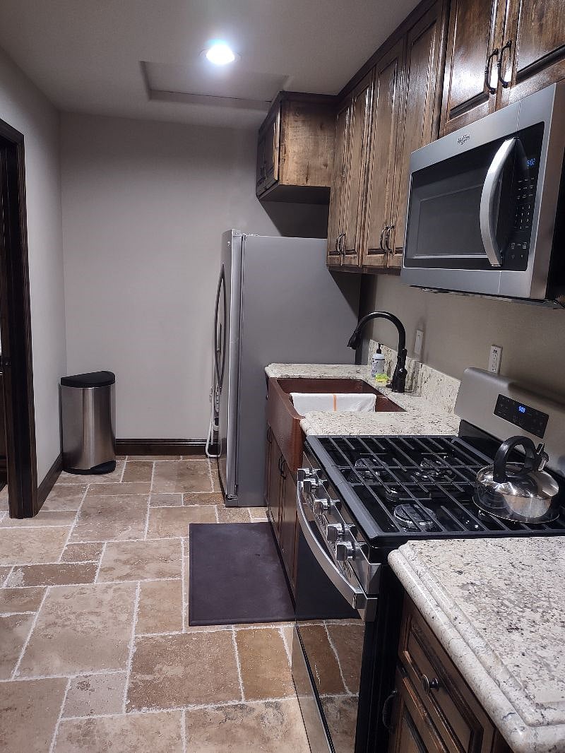 Furnished Finder property 461806_1 photo 5