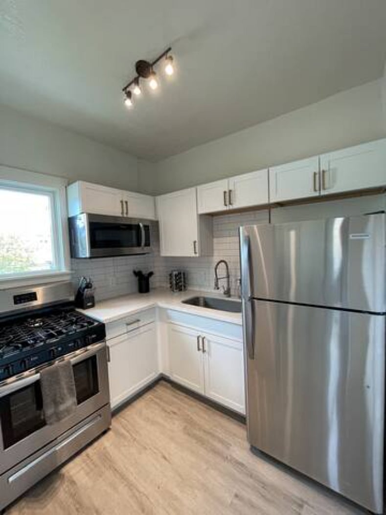 Furnished Finder property 461826_1 photo 4
