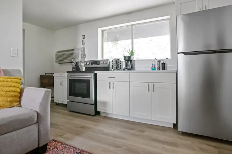 Furnished Finder property 461855_1 photo 3