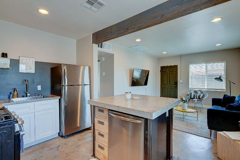 Furnished Finder property 461890_1 photo 8