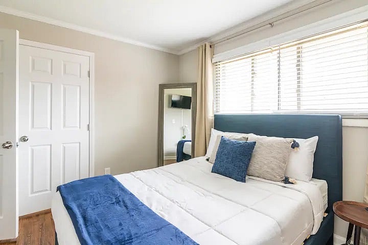 Furnished Finder property 461908_1 photo 12