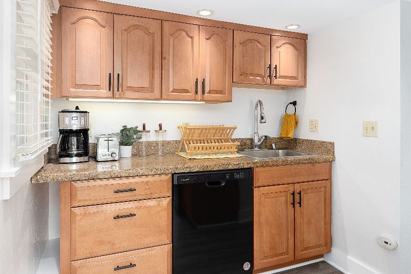 Furnished Finder property 461951_1 photo 18