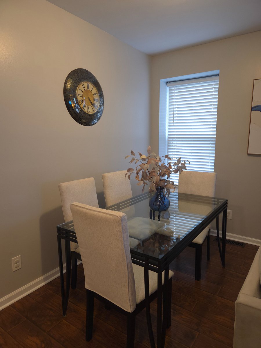 Furnished Finder property 462059_2 photo 7
