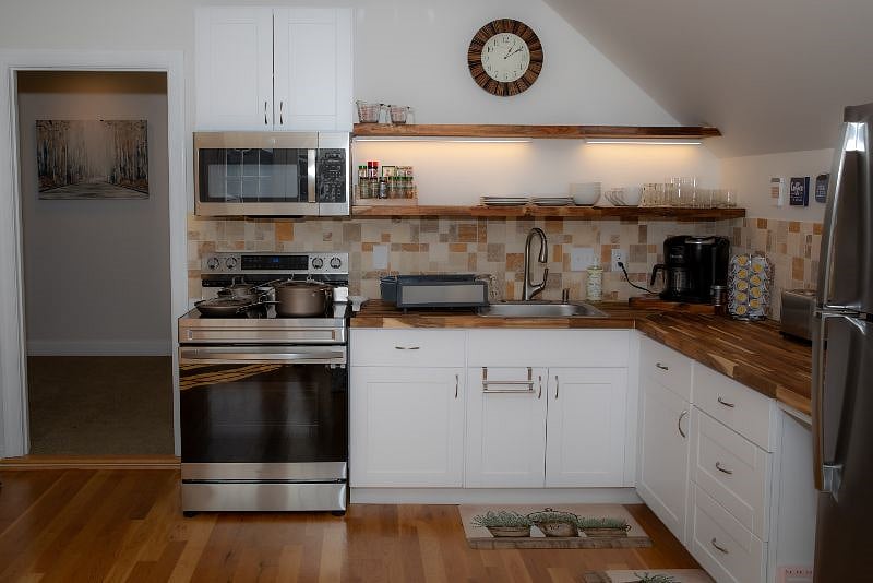 Furnished Finder property 462104_1 photo 11