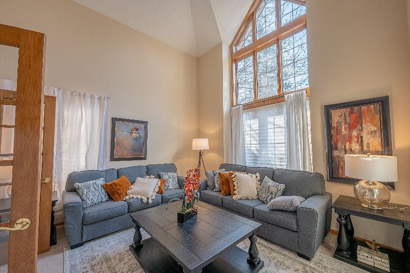 Furnished Finder property 462122_1 photo 3