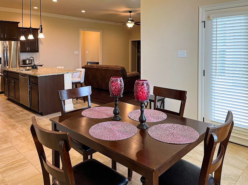 Furnished Finder property 462178_1 photo 4
