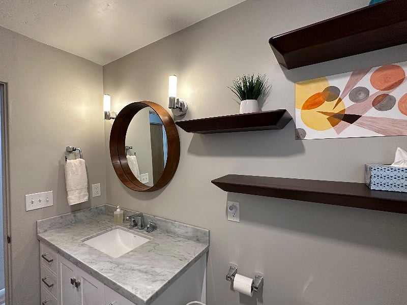 spacious bathroom