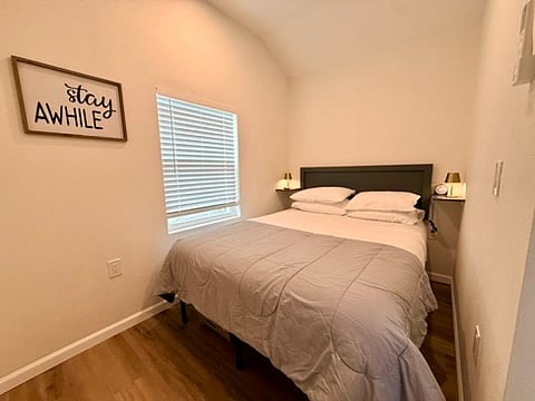 Furnished Finder property 462445_1 photo 3
