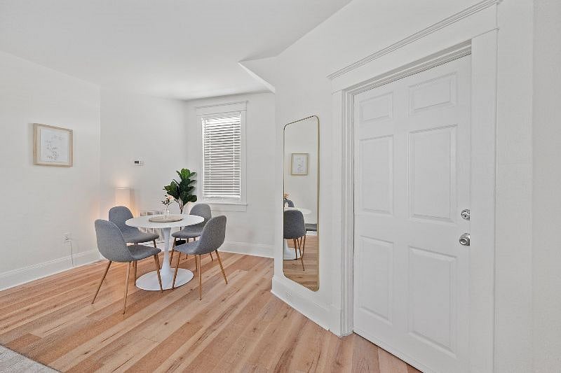 Unit 1 - Dining Area