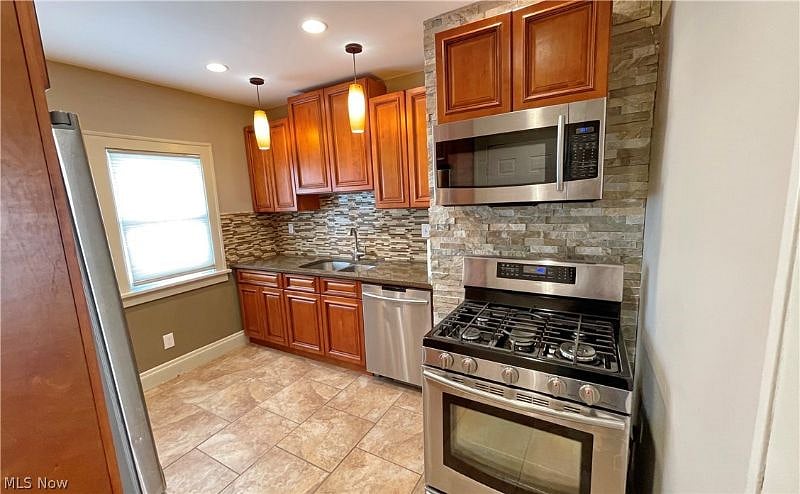 Furnished Finder property 462494_1 photo 4