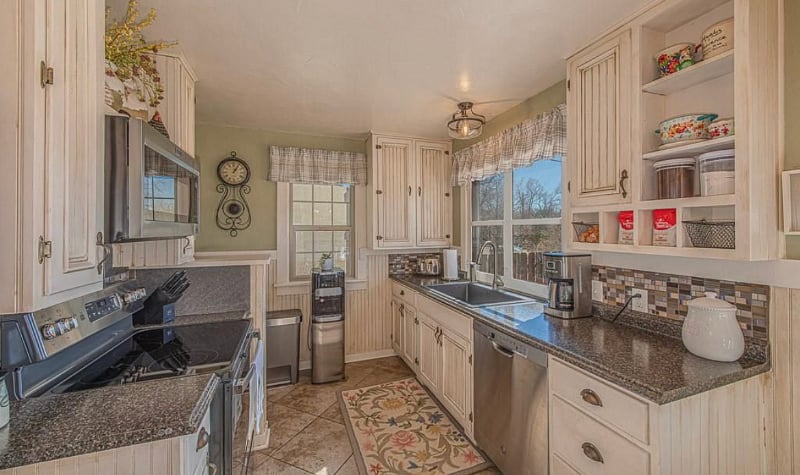 Furnished Finder property 462511_1 photo 3