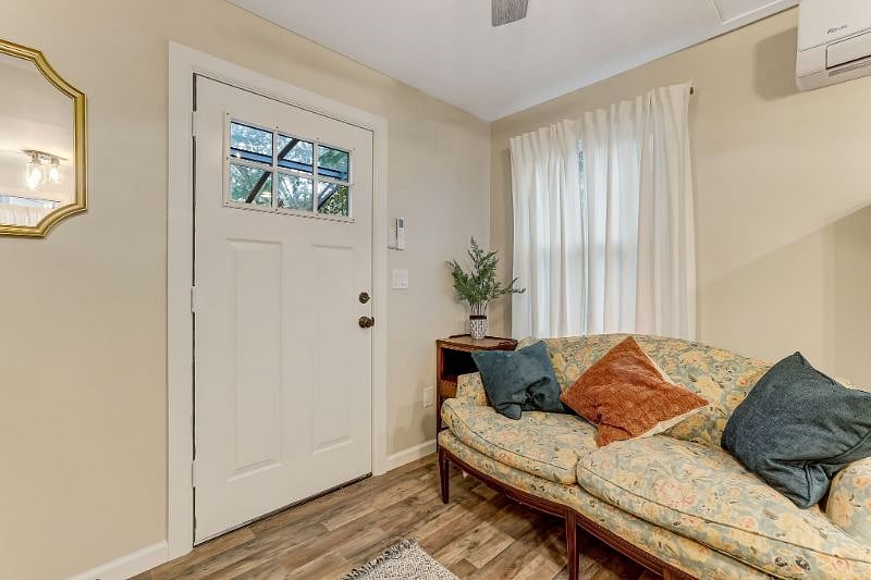 Furnished Finder property 462621_1 photo 9
