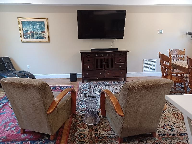 Furnished Finder property 462652_1 photo 3