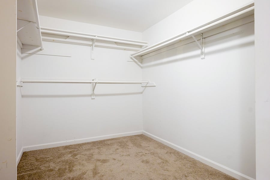 Cumberland 2A Closet