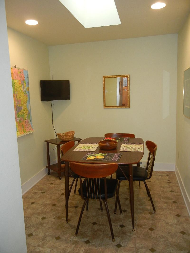 Furnished Finder property 462676_1 photo 9