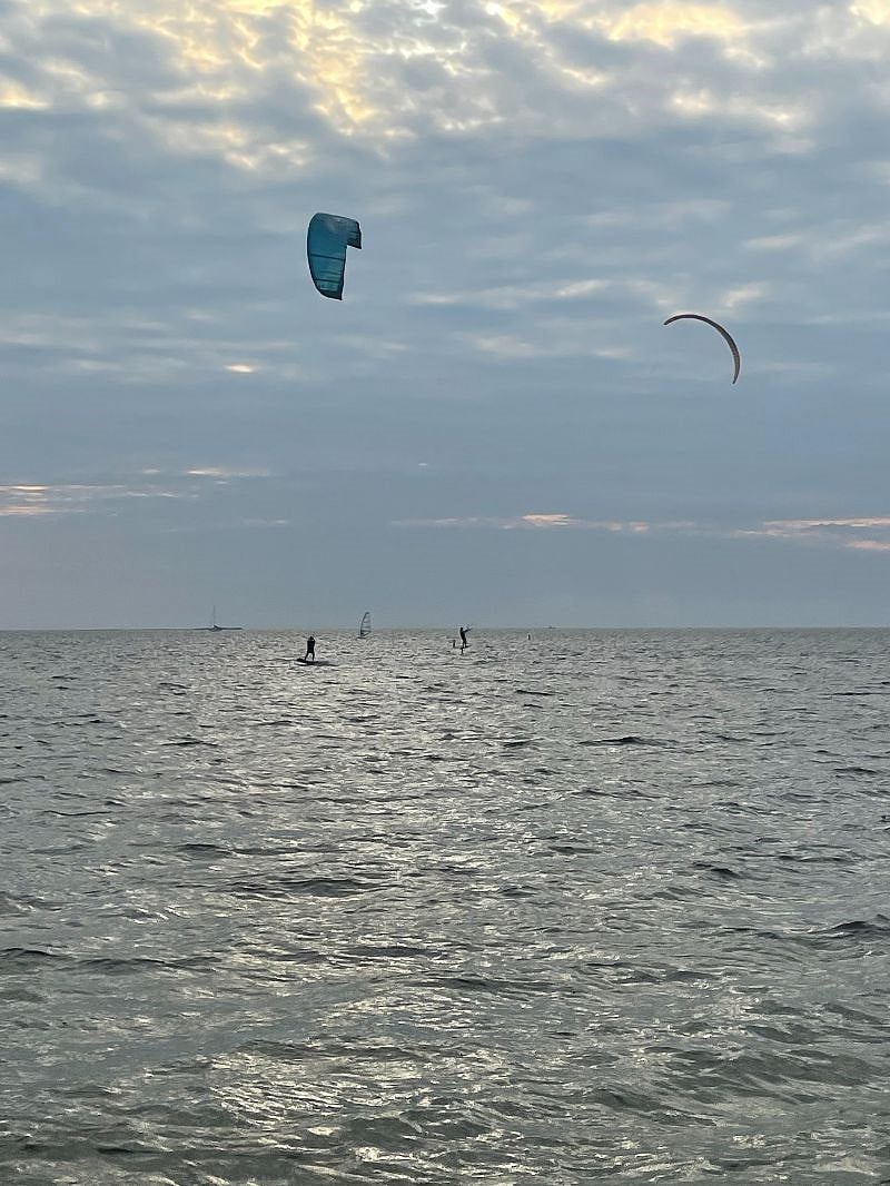 Howard Park Beach 53 mins