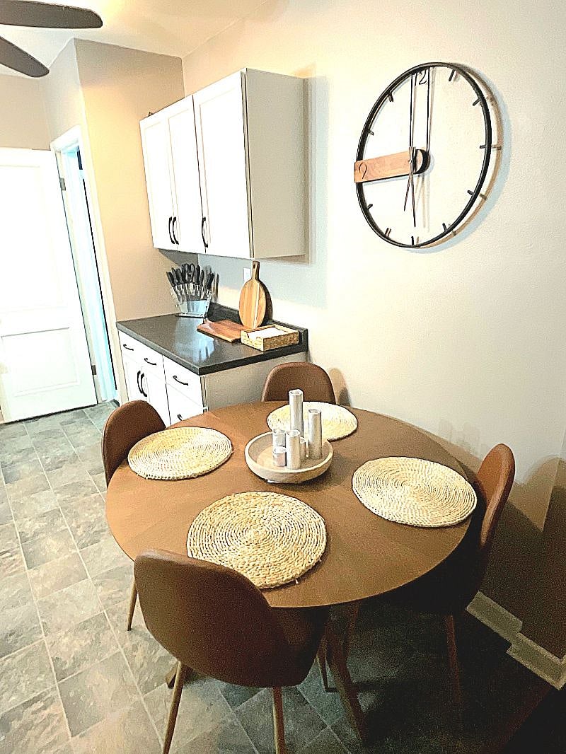 Furnished Finder property 462702_1 photo 12