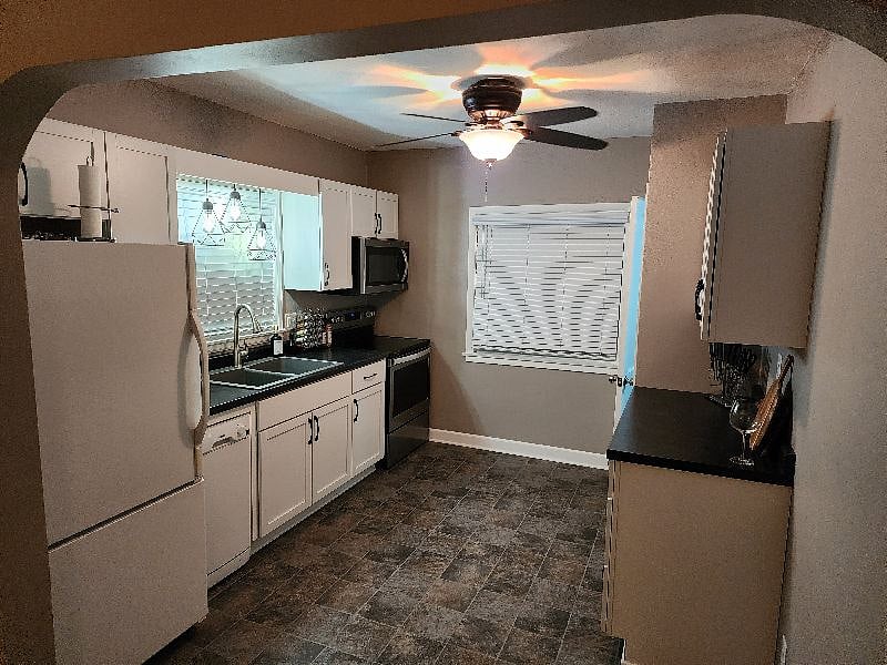 Furnished Finder property 462702_1 photo 14