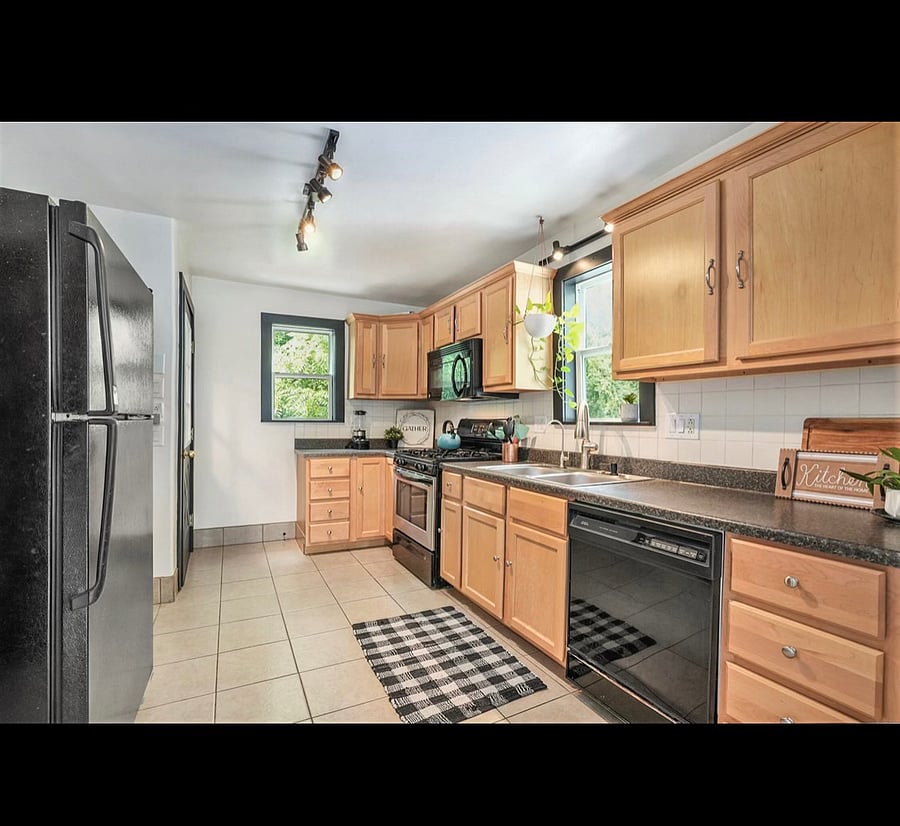 Furnished Finder property 462807_1 photo 4