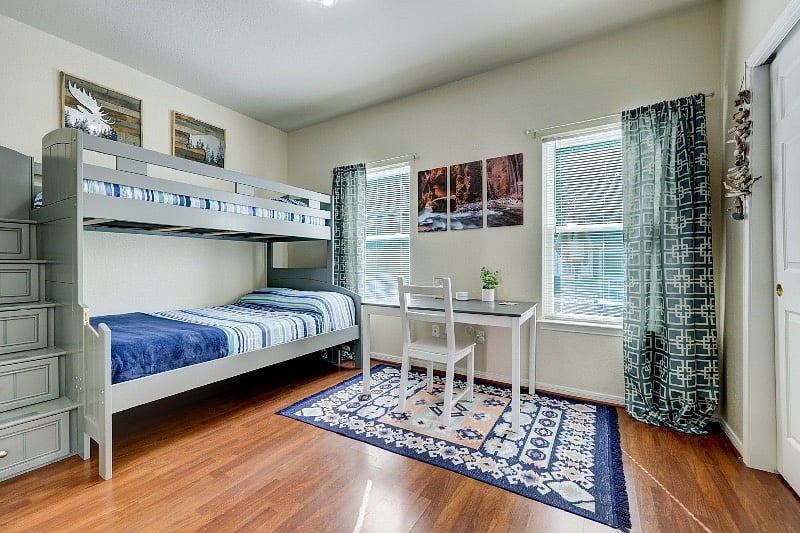 Adult Bunk Bed w/ comfy full on bottom, twin on top