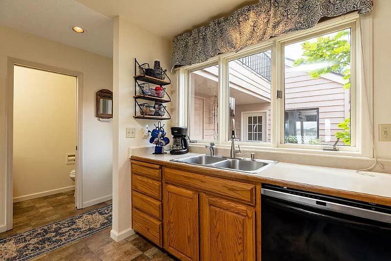 Furnished Finder property 463077_1 photo 6