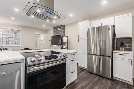 Furnished Finder property 463099_1 photo 9