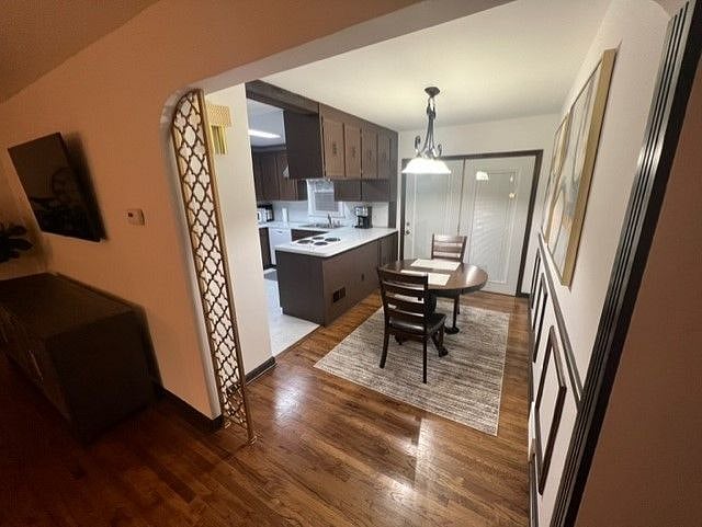 Furnished Finder property 463194_1 photo 3