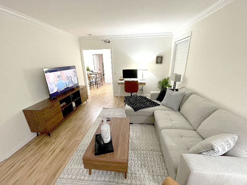 Furnished Finder property 463201_1 photo 3
