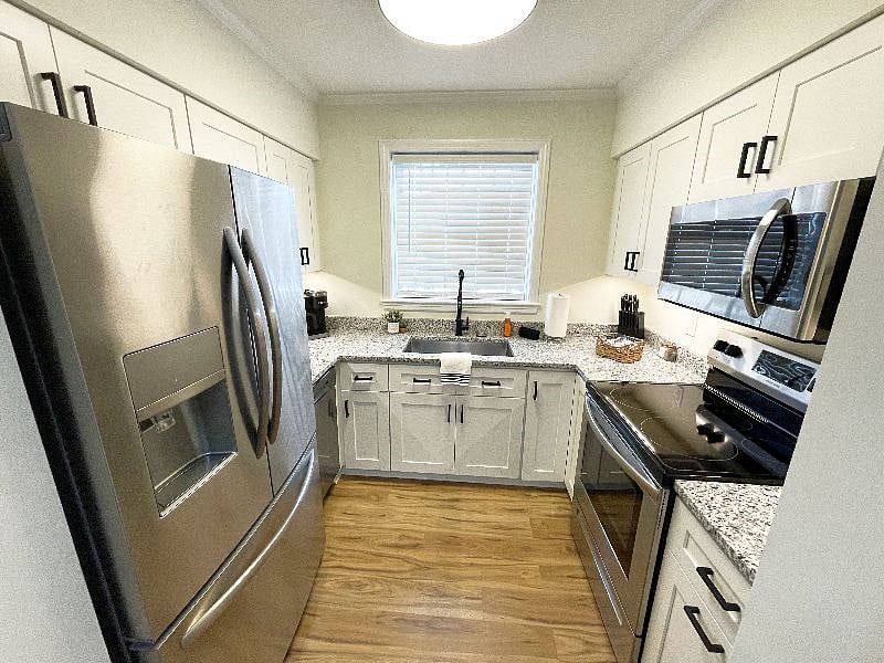 Furnished Finder property 463201_2 photo 4