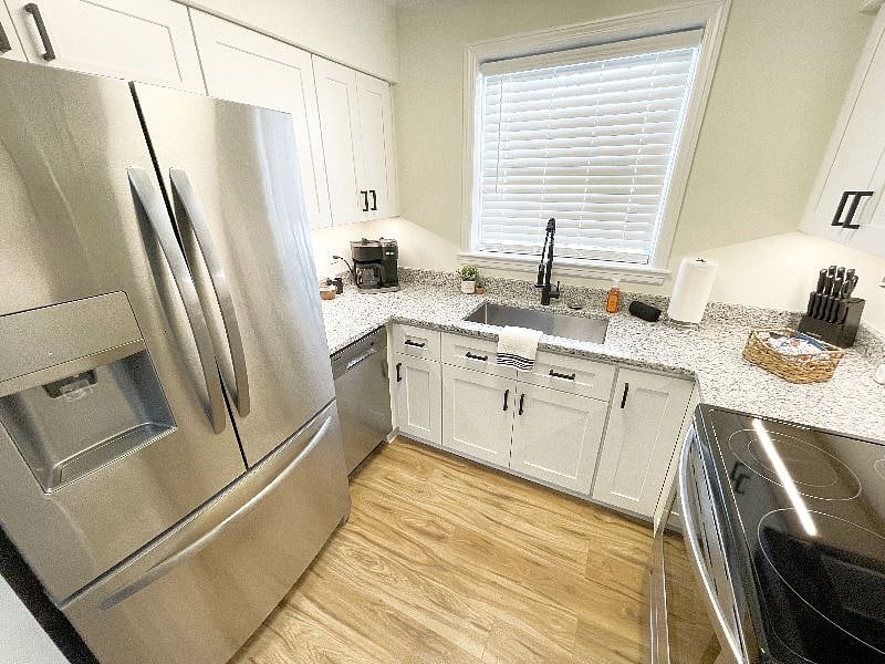 Furnished Finder property 463201_2 photo 6