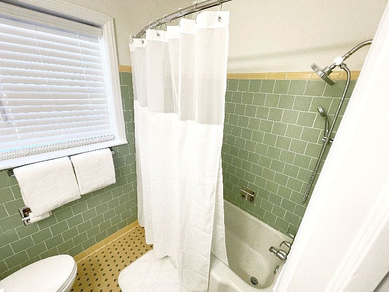 Furnished Finder property 463201_2 photo 13
