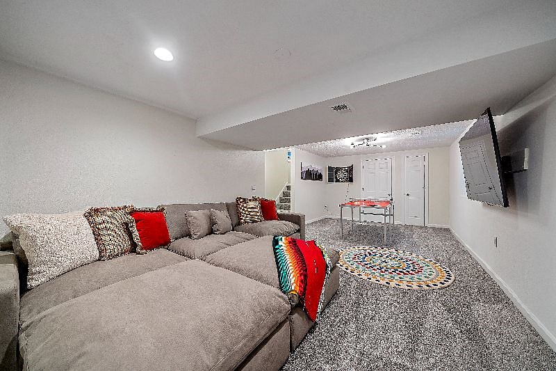 Furnished Finder property 463228_1 photo 27